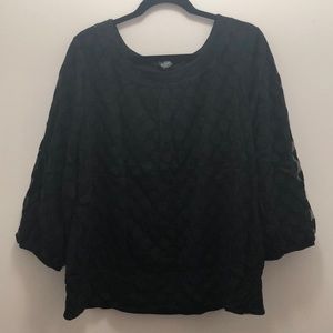 Black top with circles